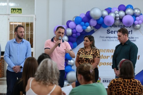 Prefeitura presta homenagem a servidores aposentados em 2023