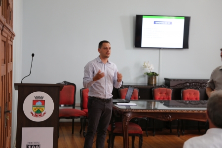  IEP apresenta dados para comitiva de Prefeitos de Minas Gerais